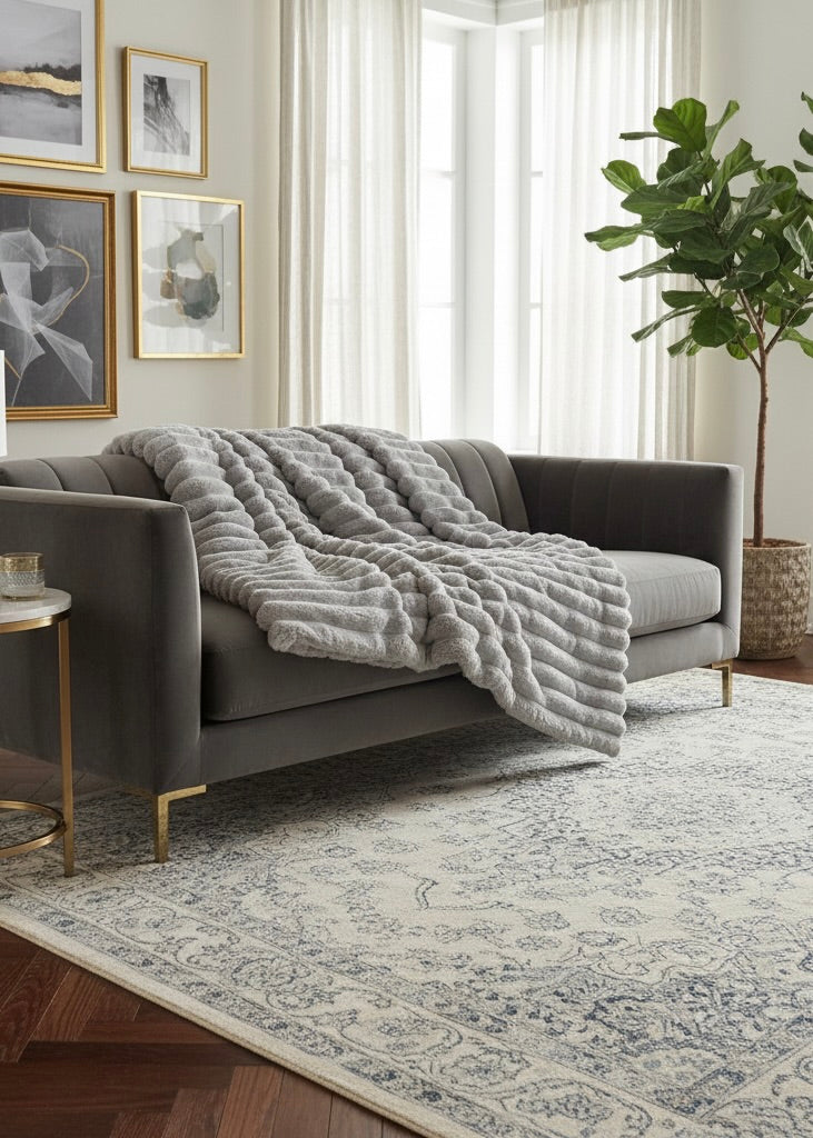 Nika Luxe Cloud Blanket