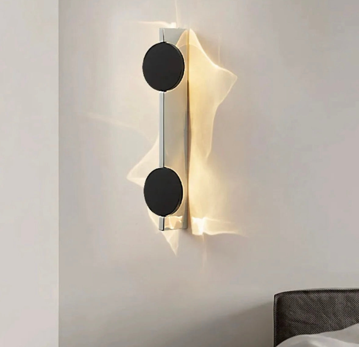 Elysian Reflection Lamp